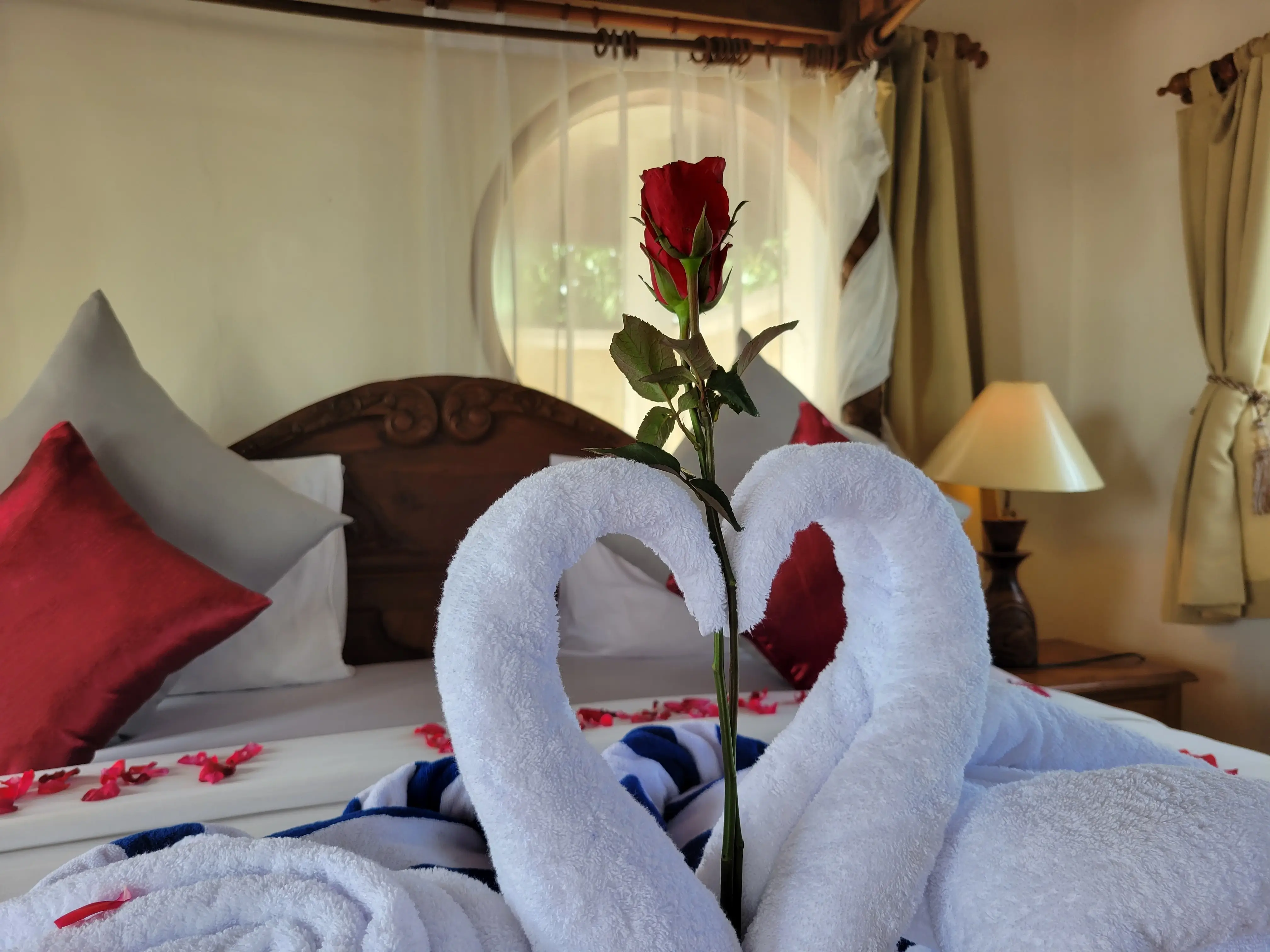 Kusnadi Hotel Honeymoon Package - Junior Suite